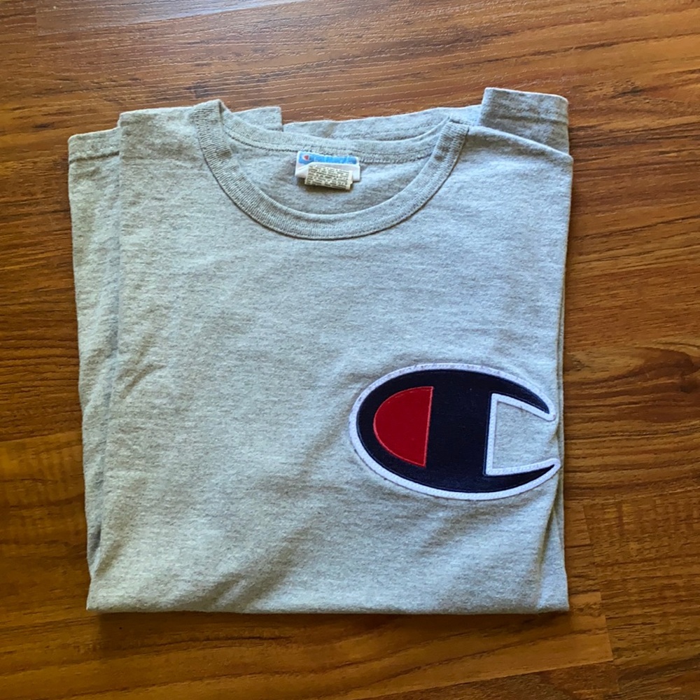 Men’s M Champion t-shirt
